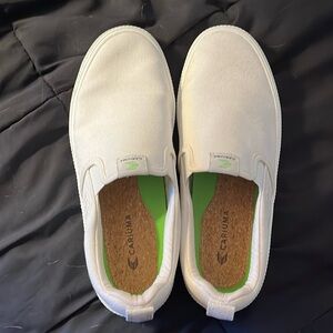 Cariuma - white canvas slip on sneakers, size 8 1/2, worn once briefly